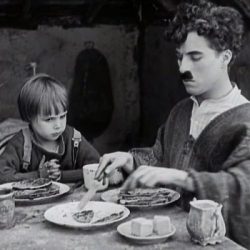 Review: The Kid (dir. Charlie Chaplin, 1921)